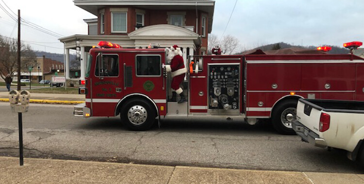 Santa on a Firetruck in Moundsville WV