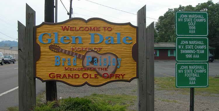 welcome to glen dail sign